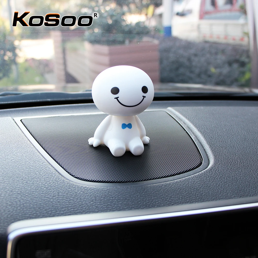 Робот Baymax качающейся головой