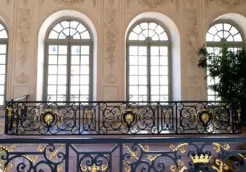 

Hench 100% handmade forged custom designs iron railings for steps