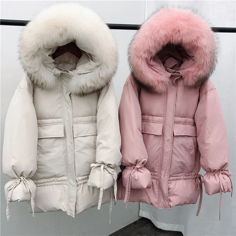 Женские зимние белые куртки-пуховики с натуральным мехом енота, теплое пальто с капюшоном, милые свободные парки с рукавами-фонариками, розовая верхняя одежда