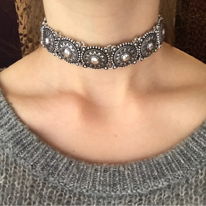 

Hot sale 2017 New Boho Collar Choker Necklace statement jewelry for women Vintage Ethnic Bohemia Beads Gypsy necklaces Torques