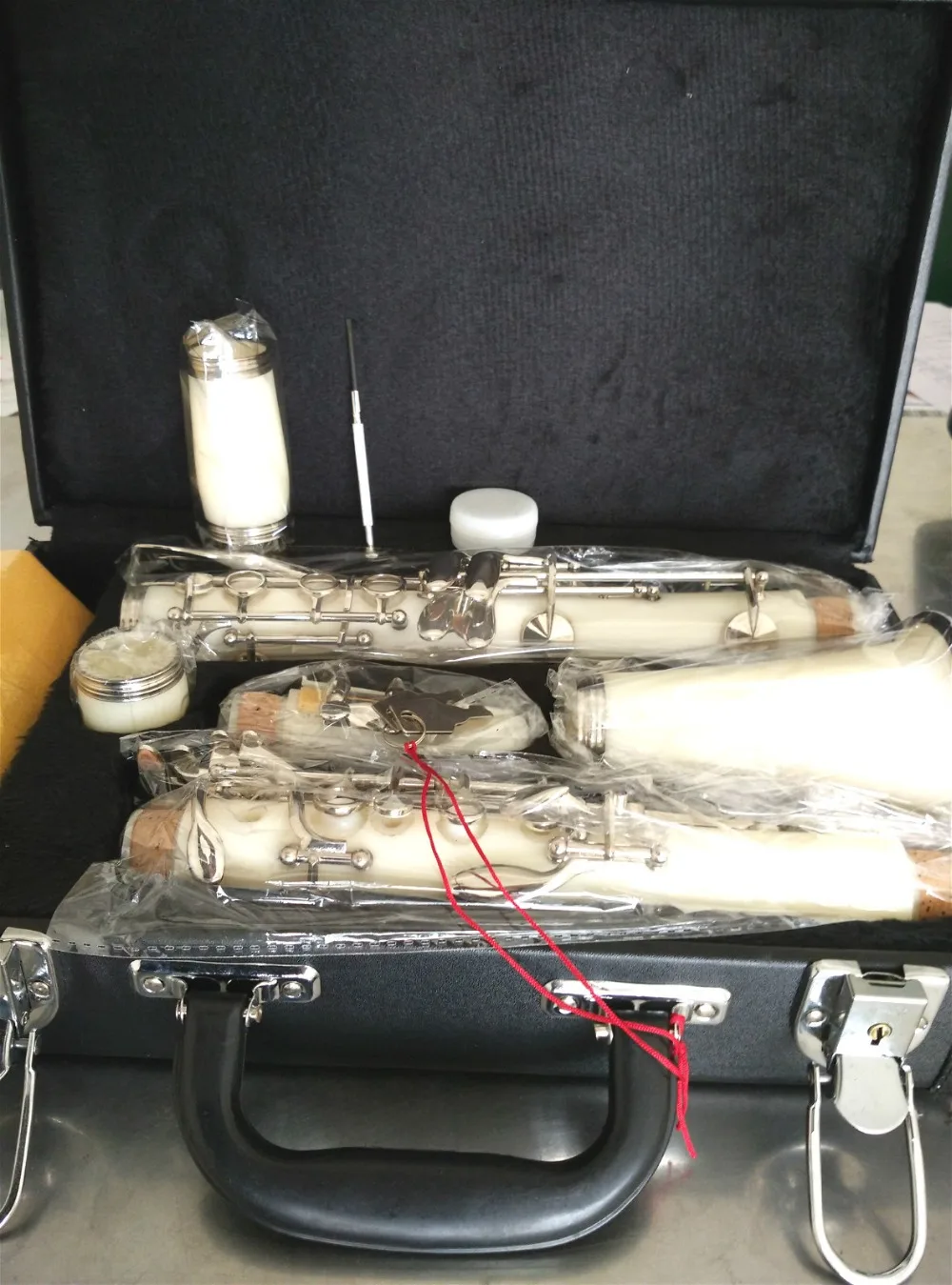 B color clarinet white Double section 2 wind instruments B the clarinet 17 key