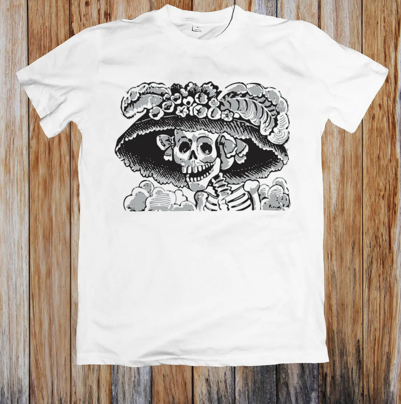 

LA FAMOSA CATRINA UNISEX T-SHIRT