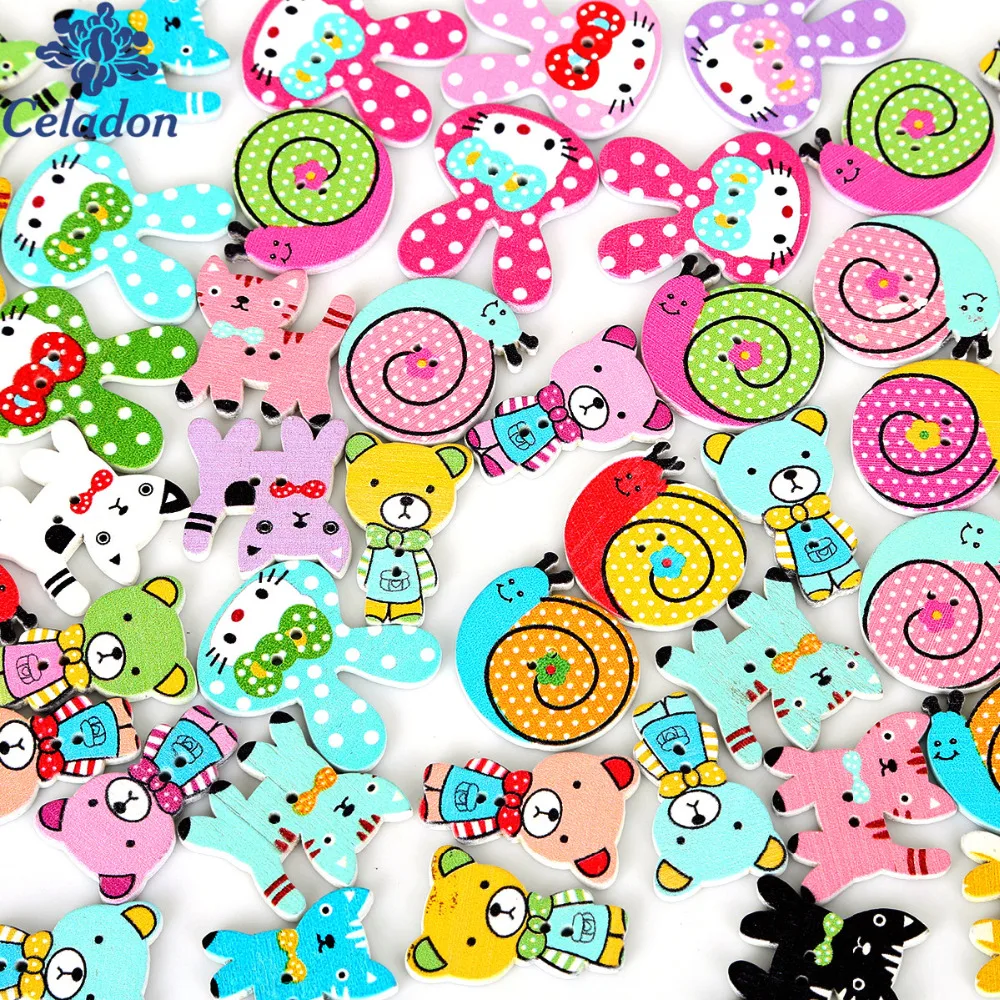 

Hot selling Retail 50pcs Random Mixed two Holes Pattern Cartoons multi shapes Animals Wood Sewing Buttons Scrapbooking
