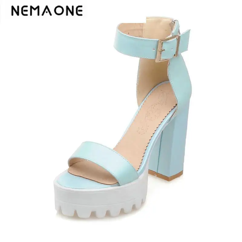 

Big size 34-43 new Women Sandals Vintage Design Ankle Straps Open Toe Summer Shoes Thick High Heels Platform Sandals