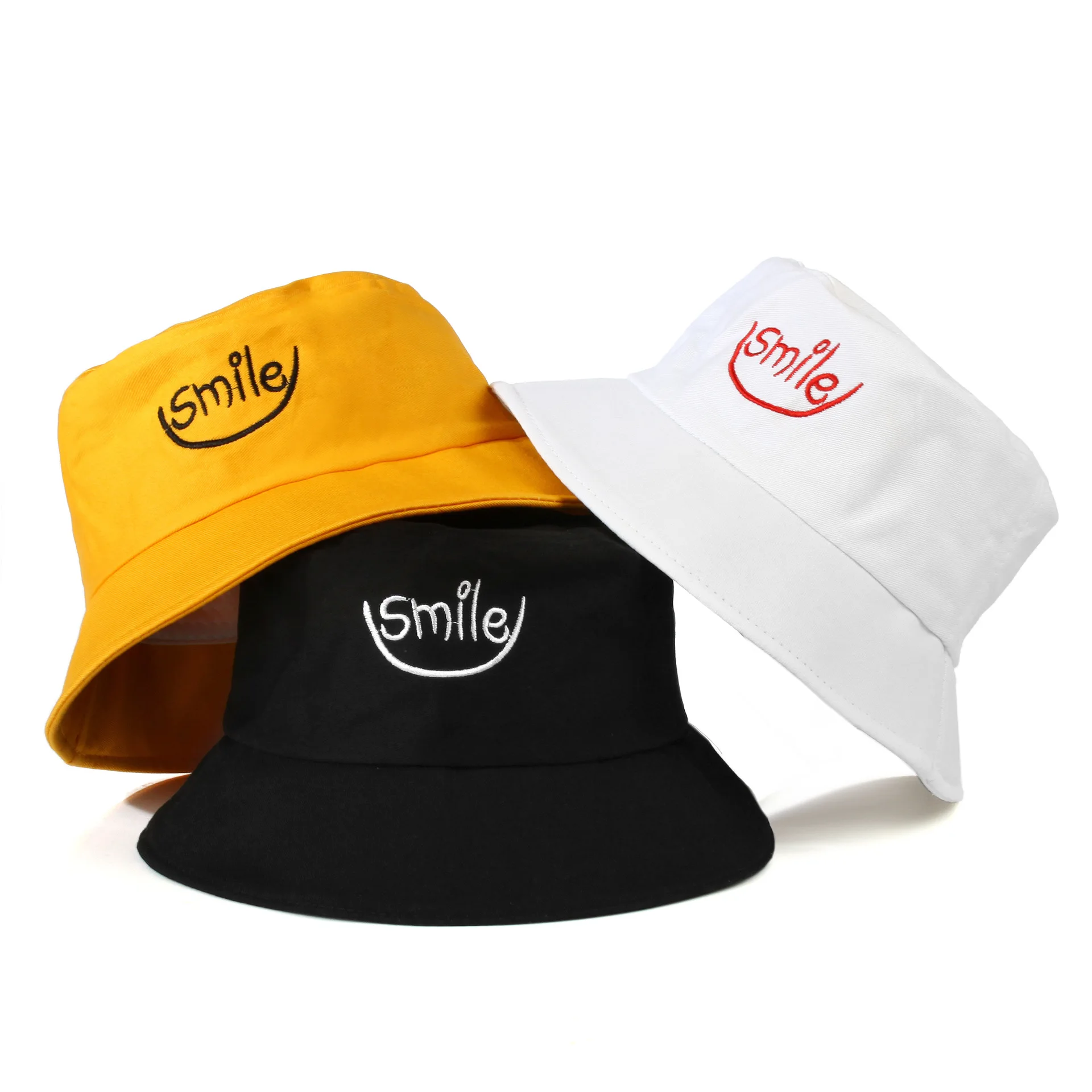 

Smile Bucket Hats Fisherman Chic Hat for Men Women Yellow Black White 3 Colors