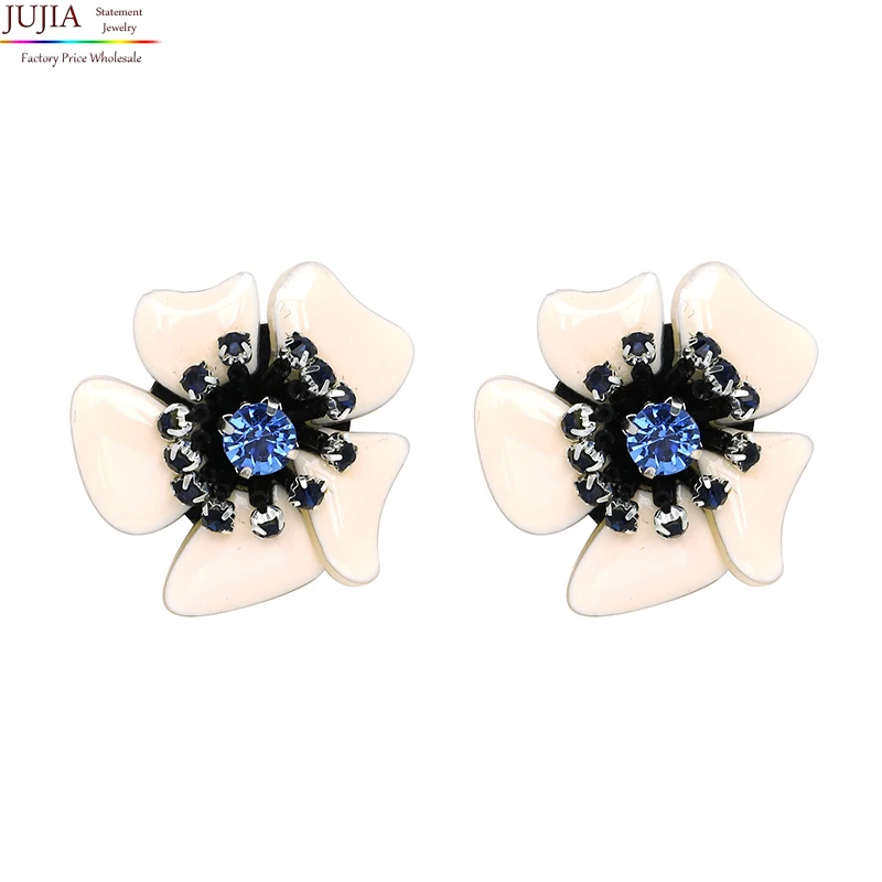 

JUJIA Trend fashion hot sale women flower earring vintage statement Earrings for women jewelry wholesale