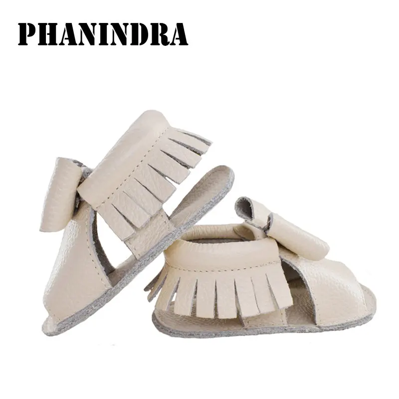 Estilo de Couro Genuíno de Verão Novo Sapatos Mocassins Bebê Newborn Primeiro Walker Macio Moccs Crianças Menina Infantil Verão Attipas