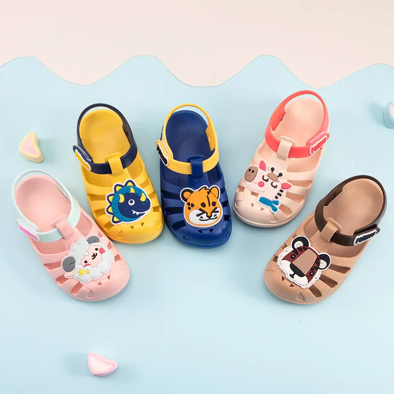 Детская домашняя садовая обувь с героями мультфильмов; тапочки для маленьких мальчиков; детские летние пляжные вьетнамки; уличные сандалии для маленьких девочек; JH01