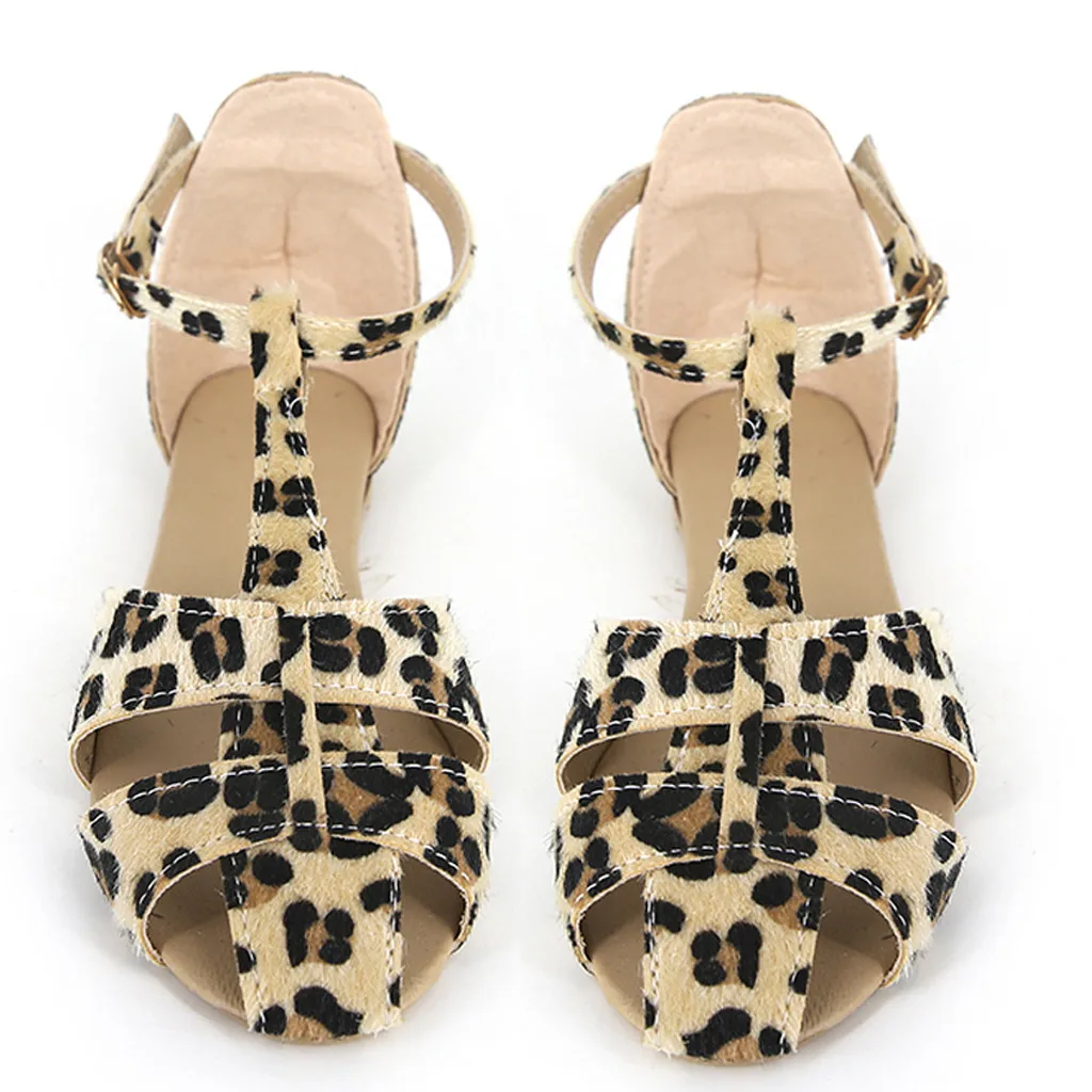 

Womens 2019 Summer Fashion Leopard Flat Buckle Strap Open Toe Flats Beach Shoe Roman Sandals Retro style Shallow Animal prints