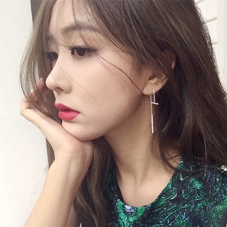 

Female Long Temperament Geometric Tassel Earrings Simple Personality Wild Metal Dangle Earring