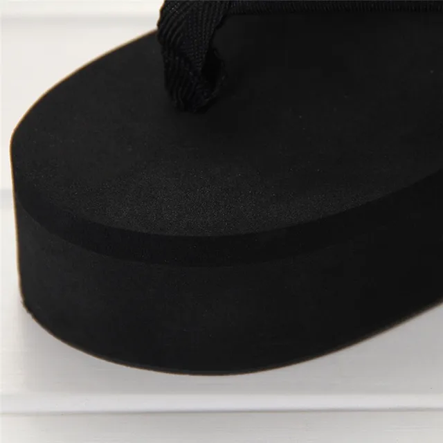 New 1Pair Comfortable Summer Soft Women Wedge Sandals Solid Color Mid Heels Platform Slippers Ladies Thick High Heels Flip Flops