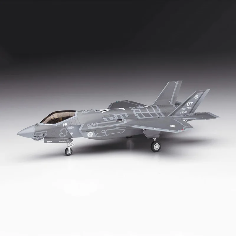 1/72 F-35A Lightning II модель самолета 01572