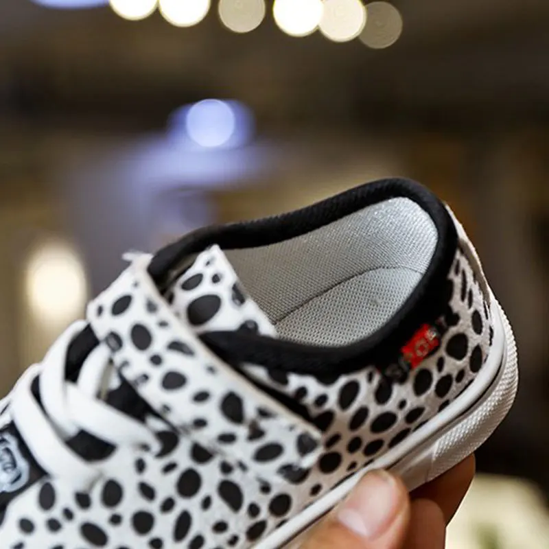 Spring New Kids Shoes Sneakers For Boys Flat Girls Leopard Casual Shoes Children Sports Baby Shoes Fashion Comfortable Leather