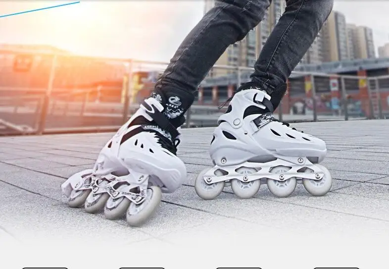 تزلج الكبار زلاجات دوارة مبتدئين الذكور و الإناث طلاب الجامعات المهنية مضمنة الأطفال أحذية رياضية