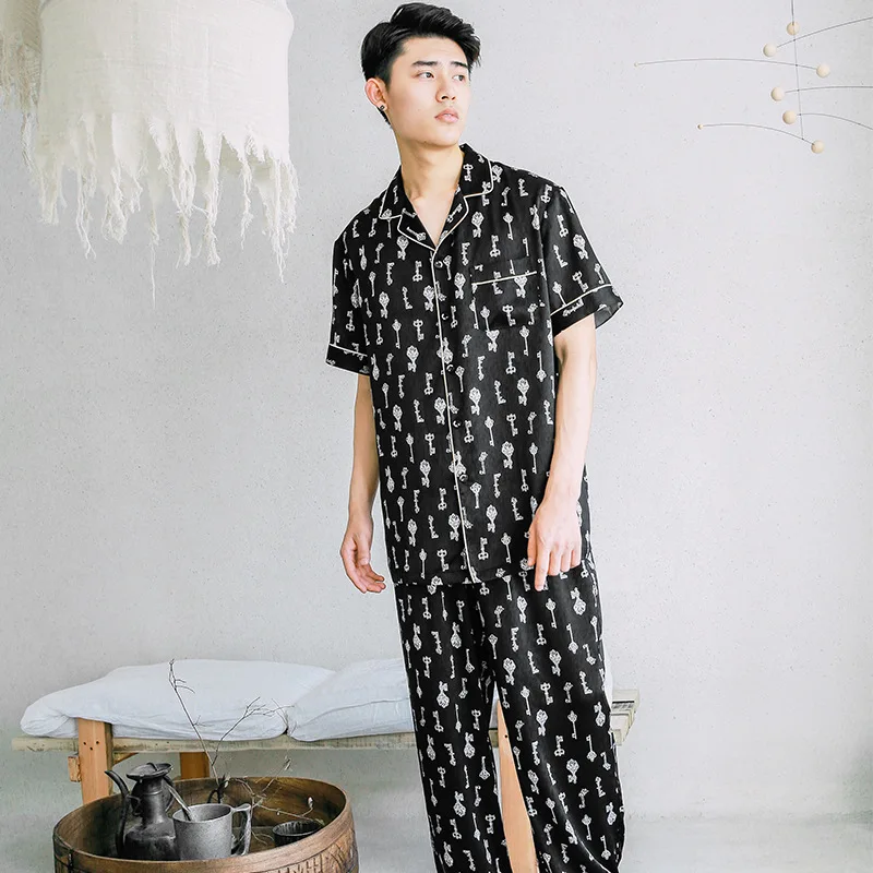 High grade new satin silk pajamas set, printed, casual men's summer silk short sleeved pyjama set with trousers, home loungewear