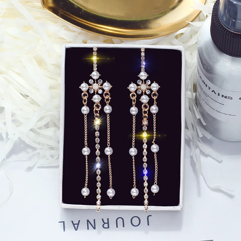 

2019 New Arrival Alloy Ethnic Water Drop Women Dangle Earrings Korean Pearl Long Tassel Earrings European Fashion Jewelry Female