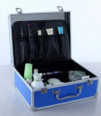 CASE (3)
