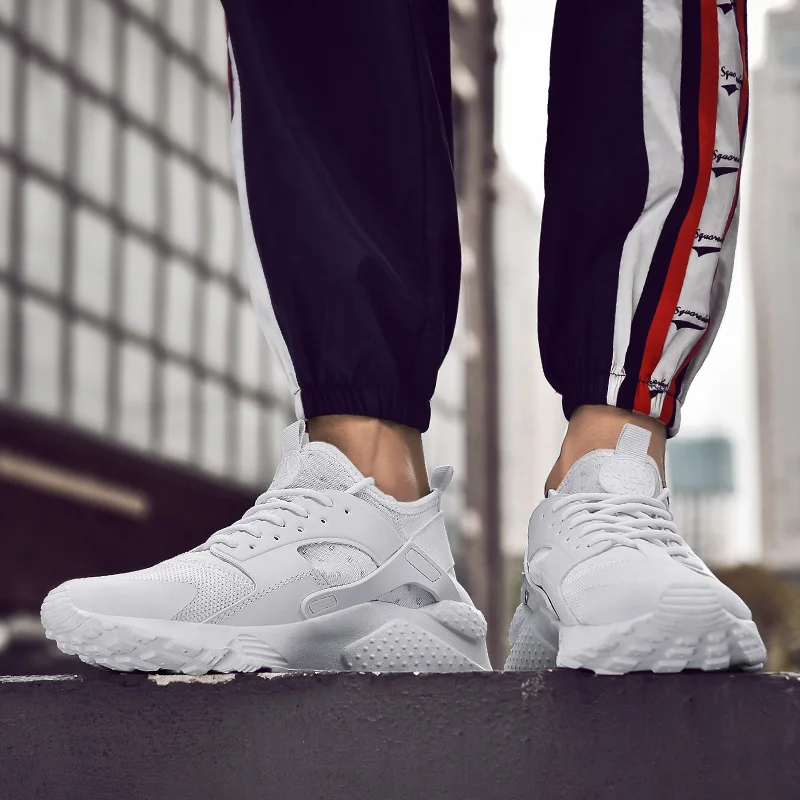

2019 Unisex Soccer Shoes Fashion Lightweight Men Trainers Women Comfortable Sneakers Zapatos casuales hombre Chaussures hommes