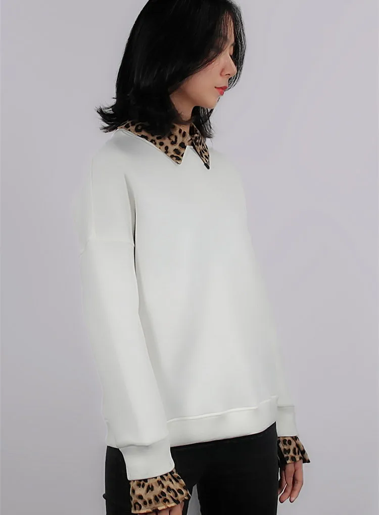 Chic women
