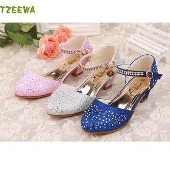 

2018 Children Princess Glitter Sandals Girls Soft Shoes Square Low-Heeled Party Girls Summer Shoes Kinder Sandalen