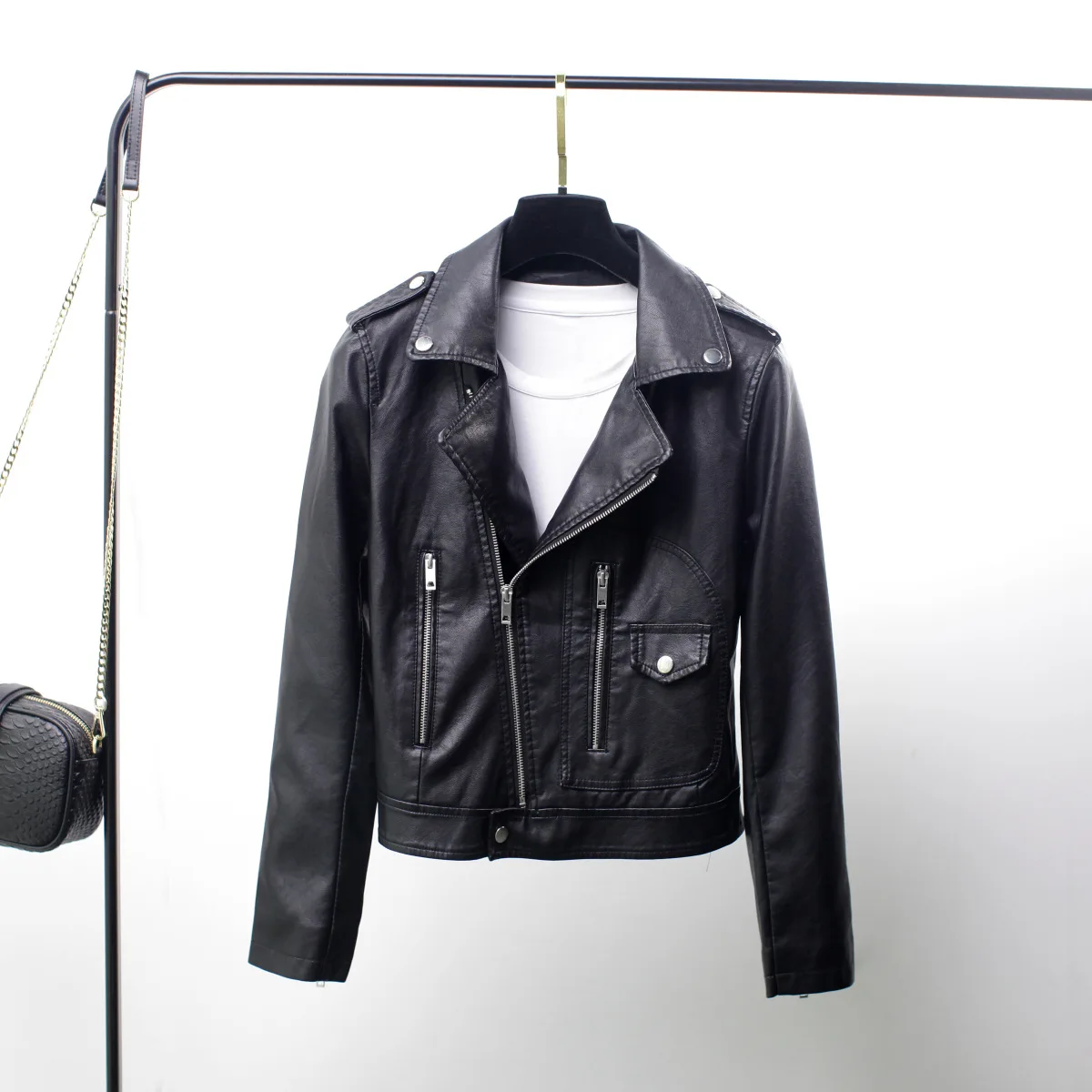 

autumn new zip zippered red leather long sleeves shirt fashion short selling female jacket jacket