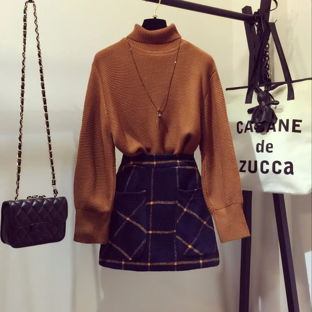 

2019 New Fashion Autumn Winter Women's Turtleneck Long Sleeve Loose Sweater + Plaid Wool Skirt Two Piece Ladies Short Skirt Suit