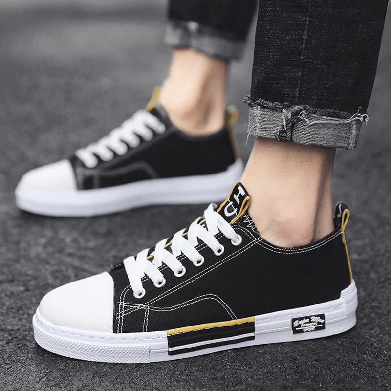

2019 summer breathable men's shoes junior high school shoes shoes deodorant canvas shoes wild net red casual sports shoes
