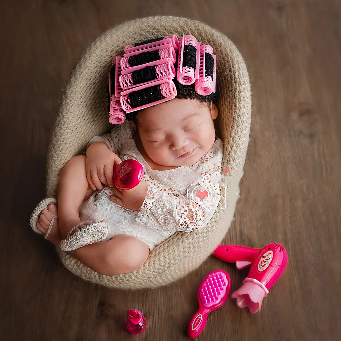 Limited edition  newborn photography prop Perm rods cap+electric hair drier+comb+mirror+lipstick+slipper set photography prop