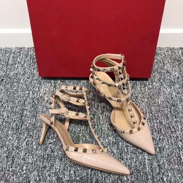 Hebilla Antideslizante Verano Tacón V 20 19 2 Mujer 17 13 Con 2018 11 16 Alto Zapatos Remache 10 15 De El 4 18 1 14 Sandalias 9 8 Señaló Fondo Hueco 7 6 12 5 3 PwPqr7z