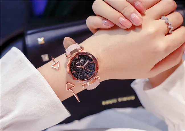 Элегантные женские часы 2018 Новые популярные женские часы-браслет удобные кожаные женские кварцевые наручные часы relogio feminino подарок