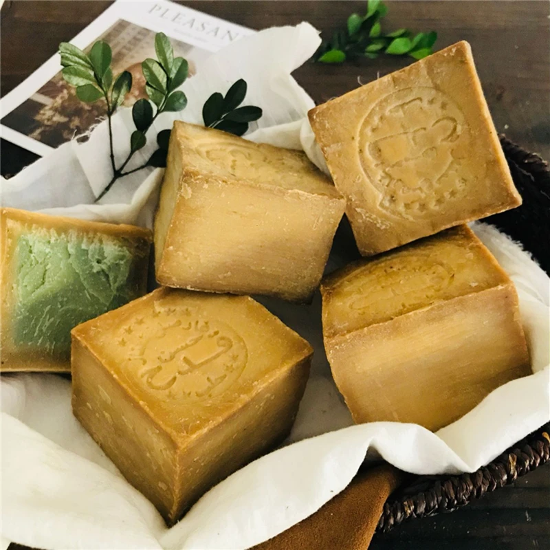100/200g Handmade Soap 80% Olive Oil 12% Laurel Oil Syria Aleppo 3 Years of Air Drying Ancient Soap 100/200g Handmade Soap 80% Olive Oil 12% Laurel Oil Syria Aleppo 3 Years of Air Drying Ancient Soap
