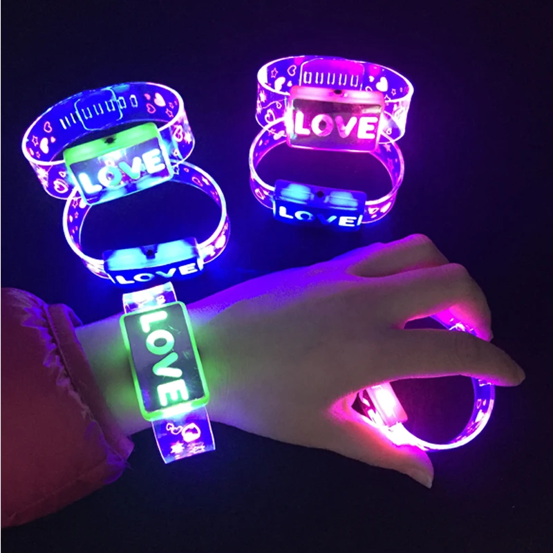 

Flashing Glow In The Dark LOVE Bracelet Watch Green Red Blue Led Toy Jewelry Flash Wristband Hand Belt Birthday Party Wedding