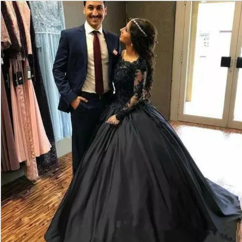Black Ball Gown With Sleeves Top ...