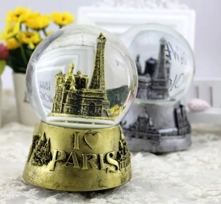 1001320A retro building rotary snow globe music boxin Music Boxes