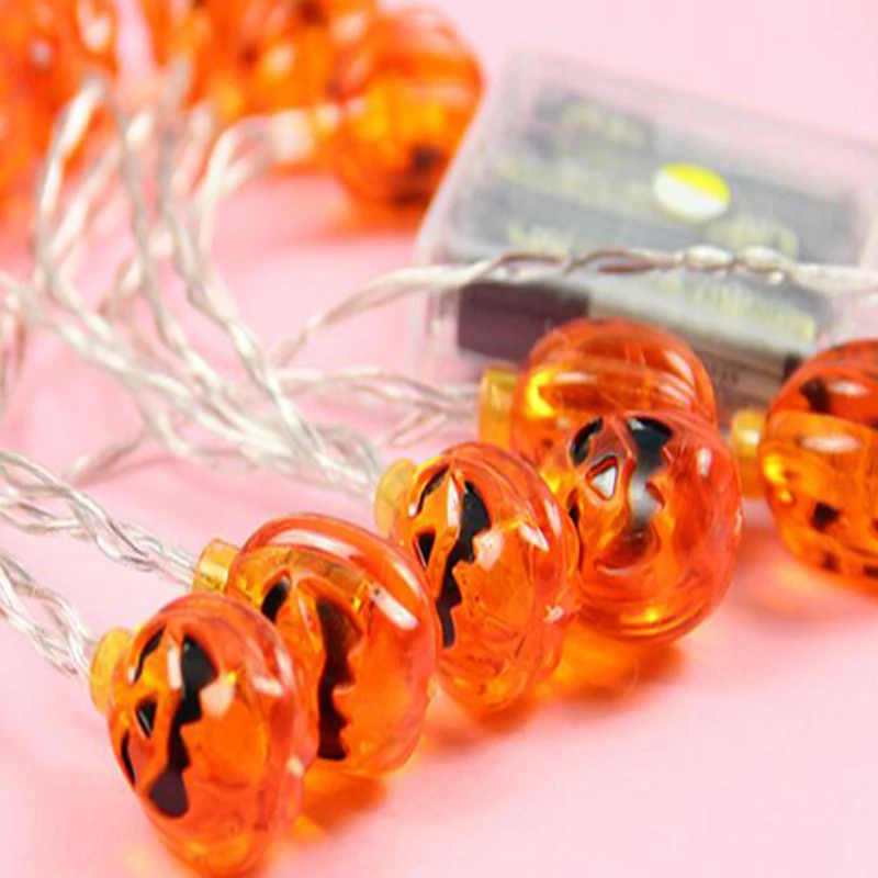 Рисунок 5 - Светодиодная гирсветильник в виде тыквы на батарейках