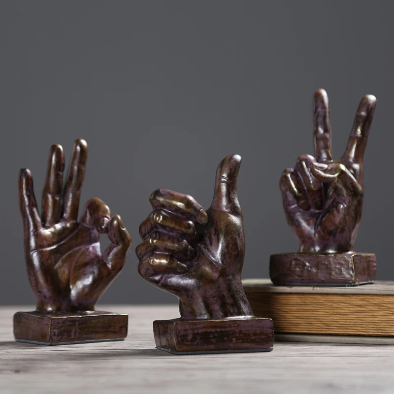 

Creative Europe Vintage Resin Finger Model Ornaments Figurines Home Decoration Accessories Desktop Crafts Finger Miniature Gifts