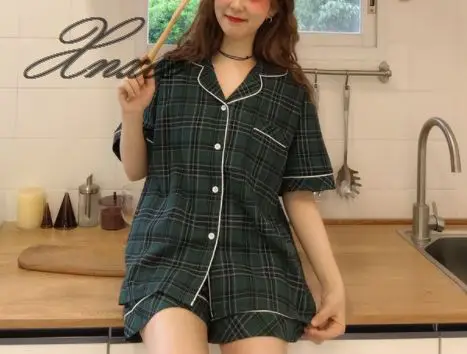 

2019 Xnxee new Korean version of the cute retro plaid shirt shorts pajamas suit home service two-piece women
