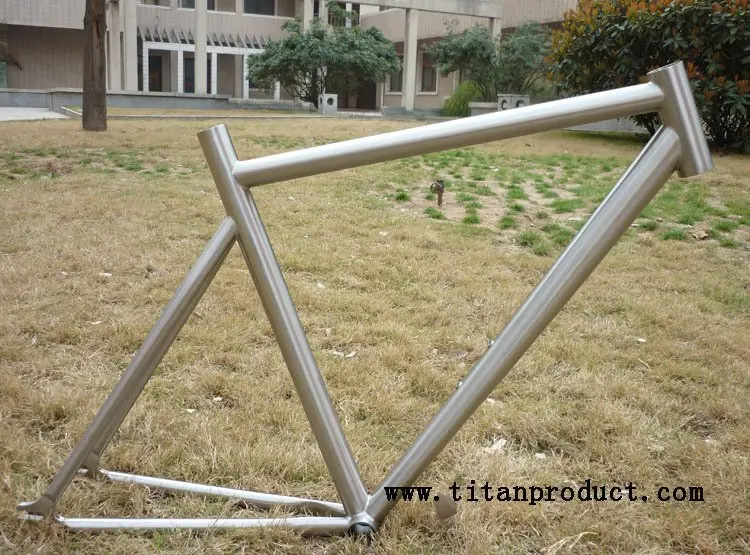 

3AL/2.5VTitanium Track Frame