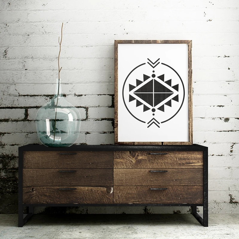 Black and white aztec pattern print