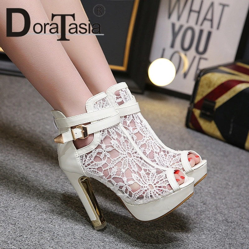 Skup DoraTasia 2019 nowe panie kwadratowe wysokie obcasy klamry pasa Peep Toe Hollow platformy buty kobieta w stylu casual, letnia buty duży rozmiar 35 42