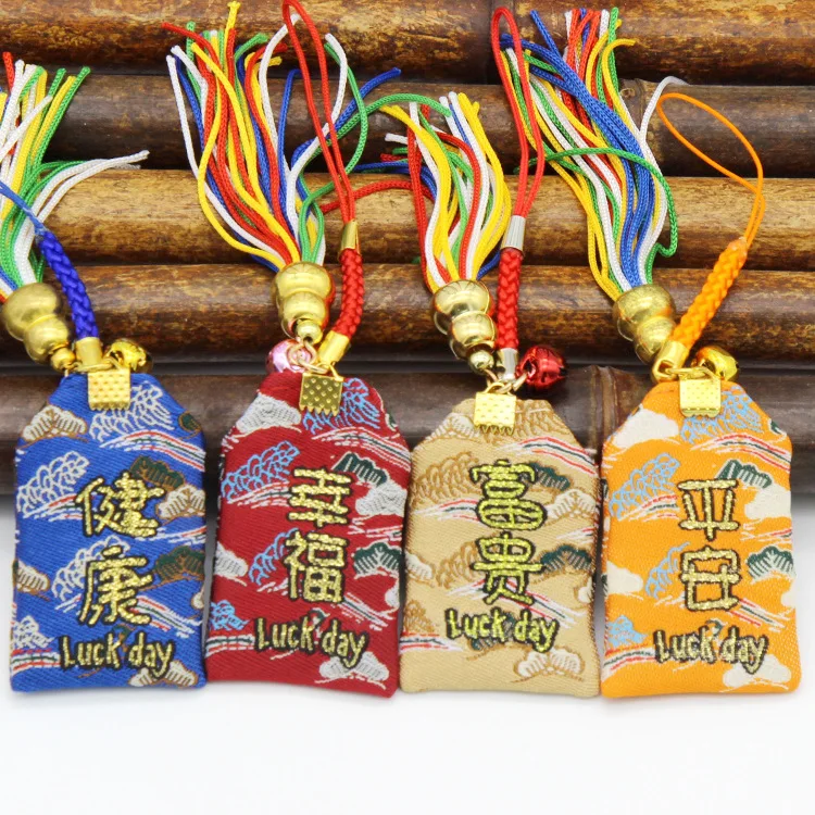 

1pcs Omamori Health Wealth Good Fortune Safety Pendant Bag Holder Boyfriend Girlfriend Gift Present S17