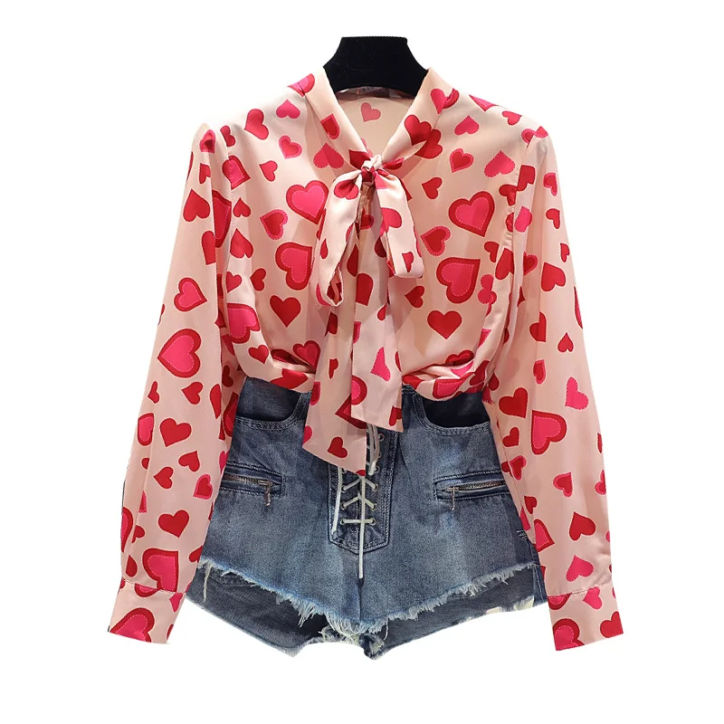 

2019 Spring Korean Style Heart Print Chiffon Blouse Women Bow Tie Long Sleeve Shirt Female Summer Holiday Blusas Feminina