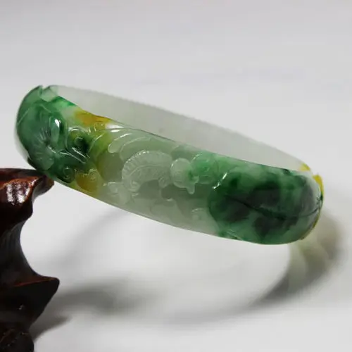 

free shipping 02128 Beautiful Hand-carved Emerald Green Jadeite Jade Gems Bracelet Bangle