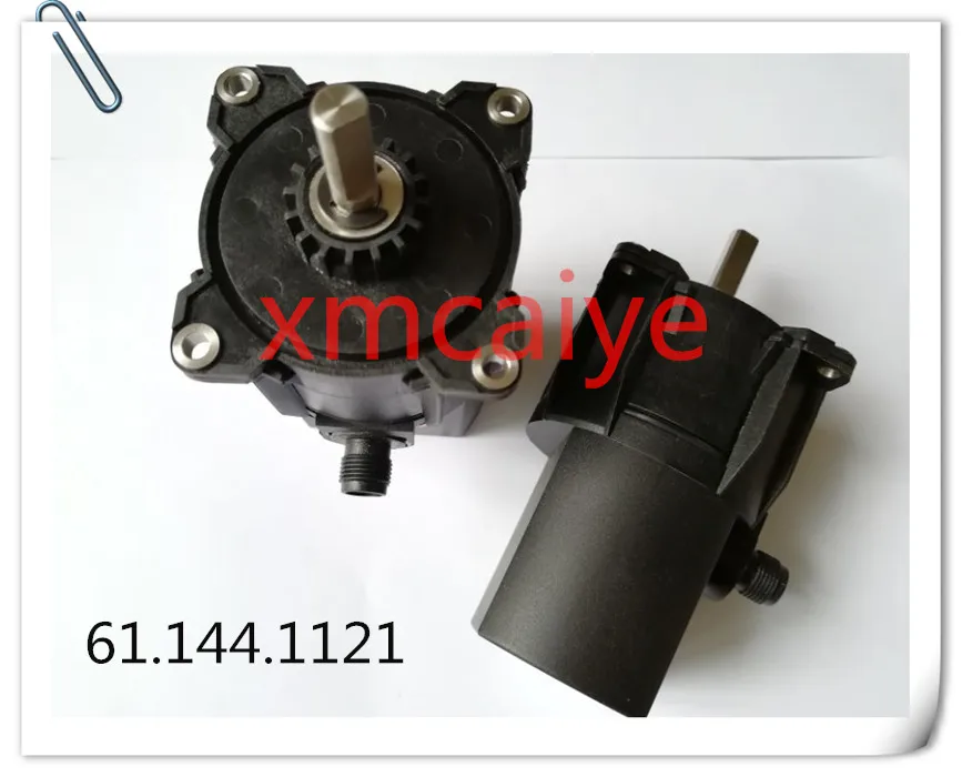 

2 pieces High quality SM52 SM74 SM102 CD102 Motor 1.5Nm 61.144.1121 Geared Motor