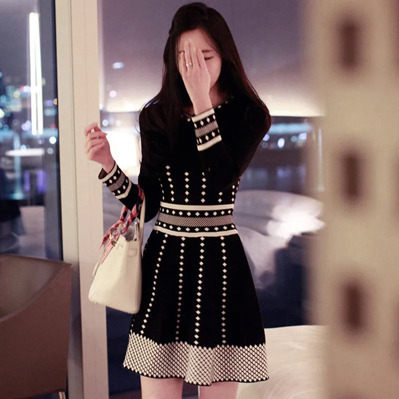 

Women Autumn Dress Knitwear Print Round Neck Long Sleeves Slim Fit Middle Waist -MX8