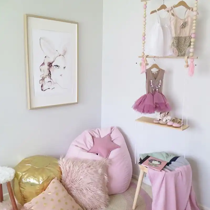 hanging baby shoe organizer