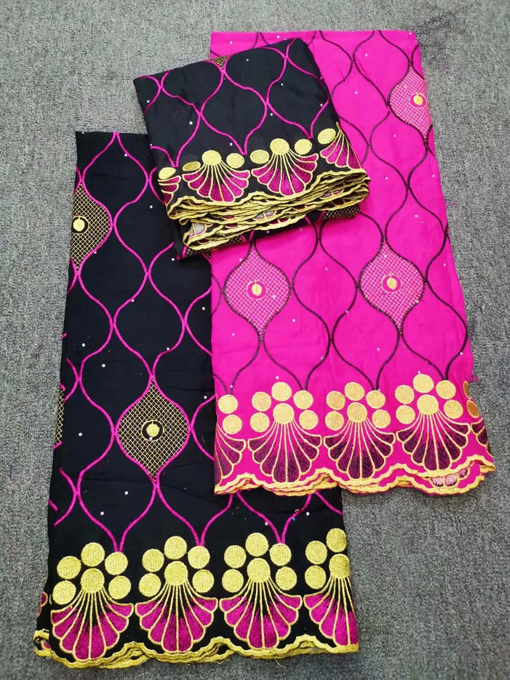 

Black and red Color Nigerian Lace fabrics 2019 African Swiss Voile Lace High Quality Swiss Voile Lace in Switzerland For