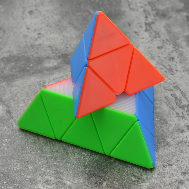 Новые Yuxin черный Kylin 3x3 пирамидальные кубик без наклеек Pyraminxed Чжишен Игрушки Magic Cube для мальчиков