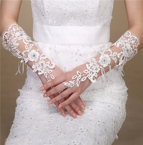 Новая мода невесты кружева вышитые цветок росы палец перчатки выдалбливают Белый Имитация бриллианта повязки перчатки аксессуары
