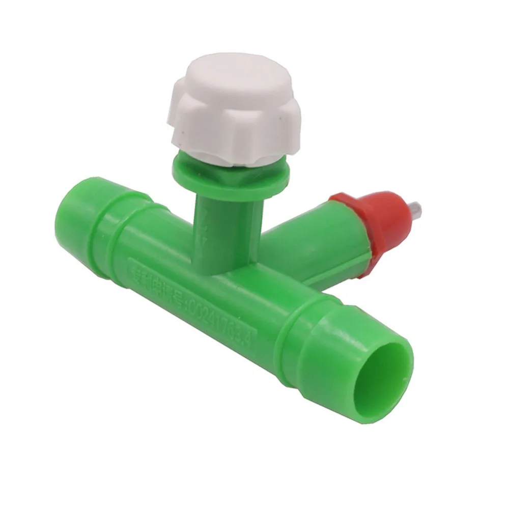 

100 pcs T-shaped Chicken Nipple Drinker Automatic Drinker And Water Pipe Connection Farm Animal Poultry Supplies Green Plastic